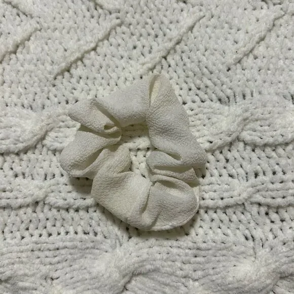 Scrunchie  Bundle - Picture 5 of 11